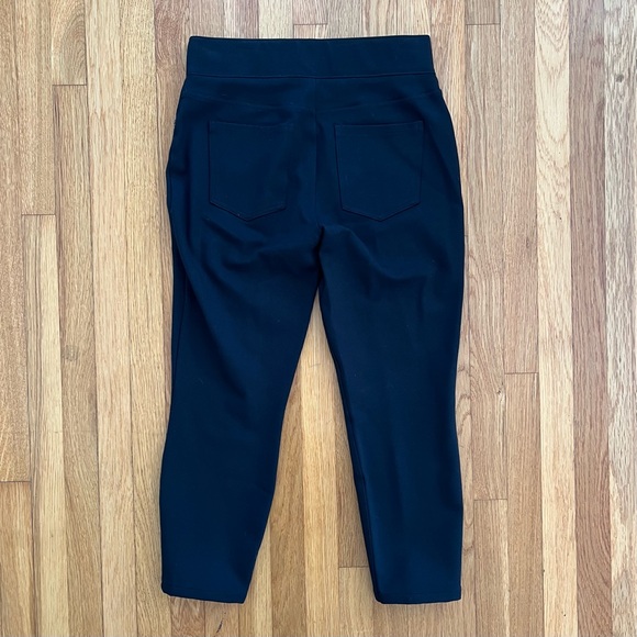 Spanx The Perfect Black Pant Crop Flare Pants, Medium - Picture 6 of 9